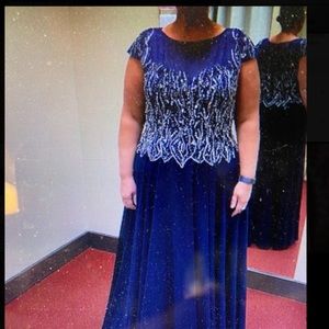 Mother of the Bride/Groom Floor-Length Dress